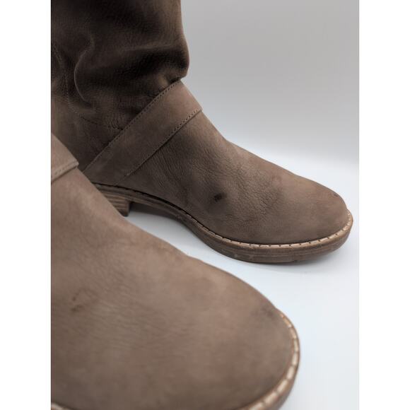 Eileen Fisher Log Two Buckle Mid Shaft Oatmeal Suede Boots Size 6.5 - Picture 5 of 10